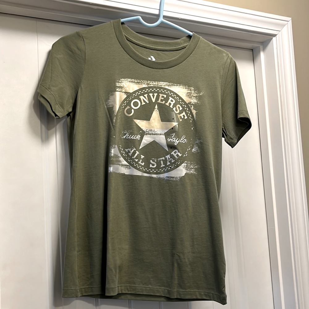 Converse Tee shirt .